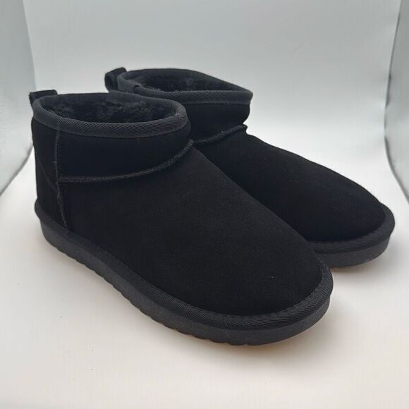 CUSHIONAIRE Women's Cozy Genuine Suede Ankle Snow Boots - Pull-On SIZE 6 BLACK❄️ - Picture 1 of 7